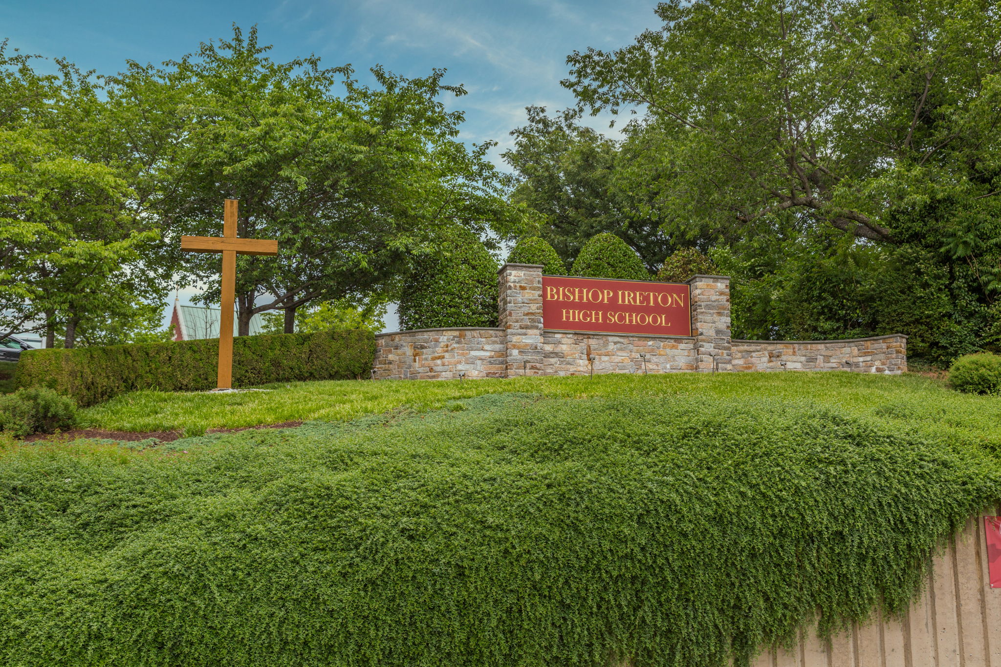 212-web-or-mls-Bishop Ireton HS_001