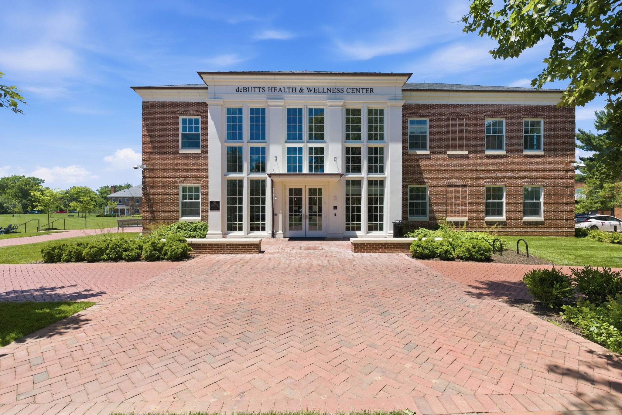 292-web-or-mls-Episcopal High School_Health Center_003