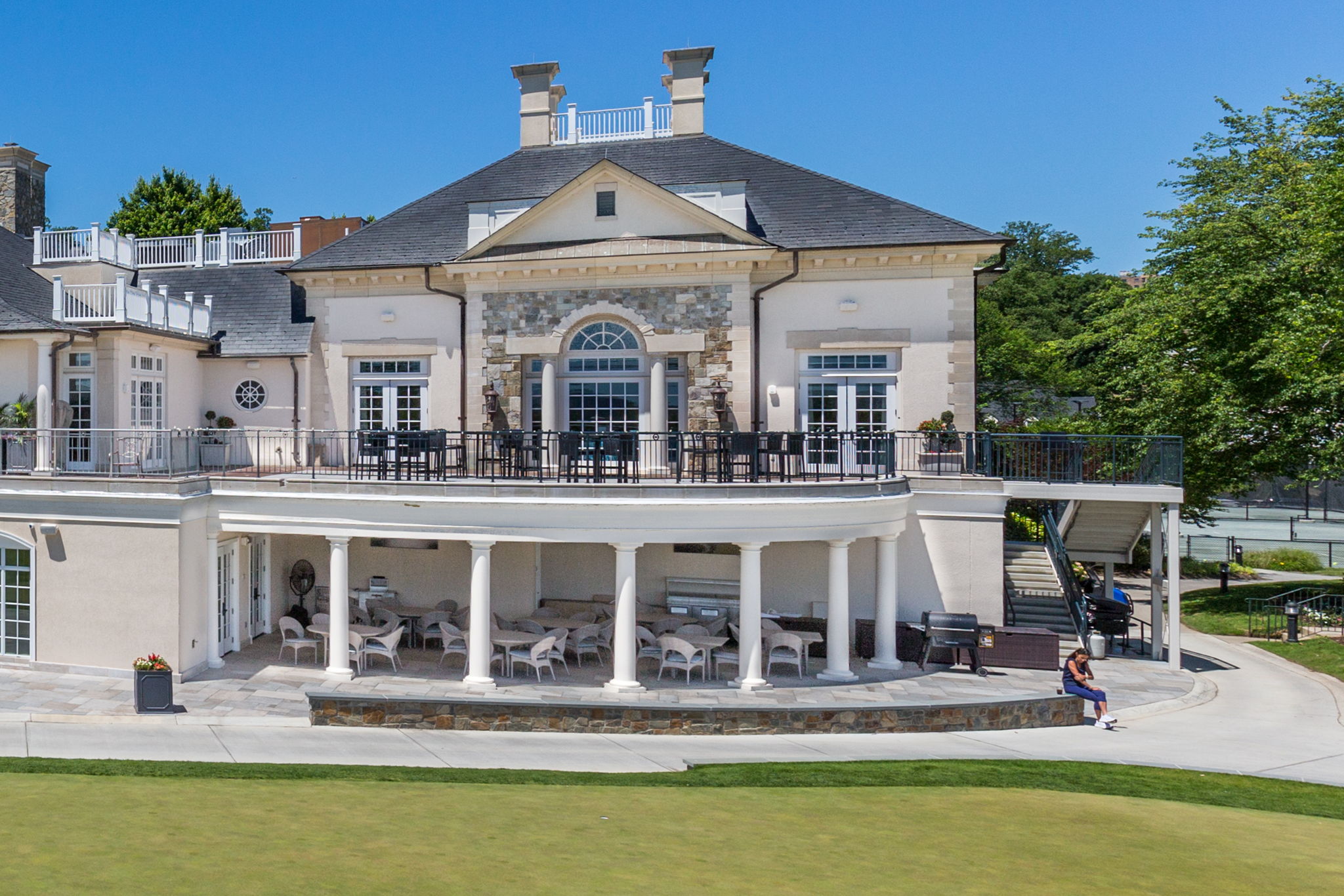 373-web-or-mls-Belle Haven Country Club_008