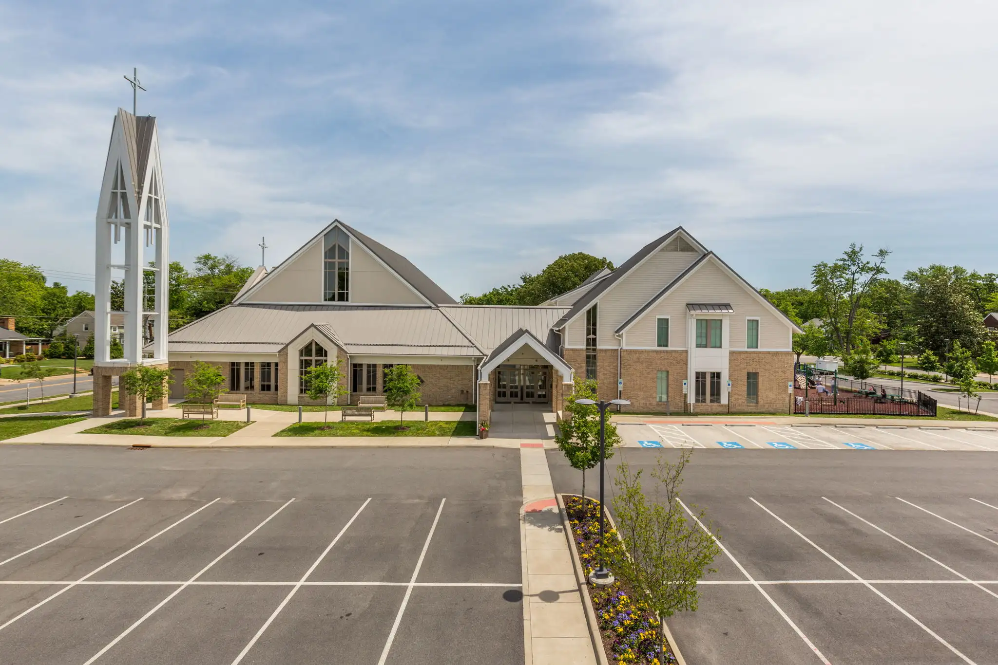 86-web-or-mls-1300 West Braddock Rd Alexandria VA_086