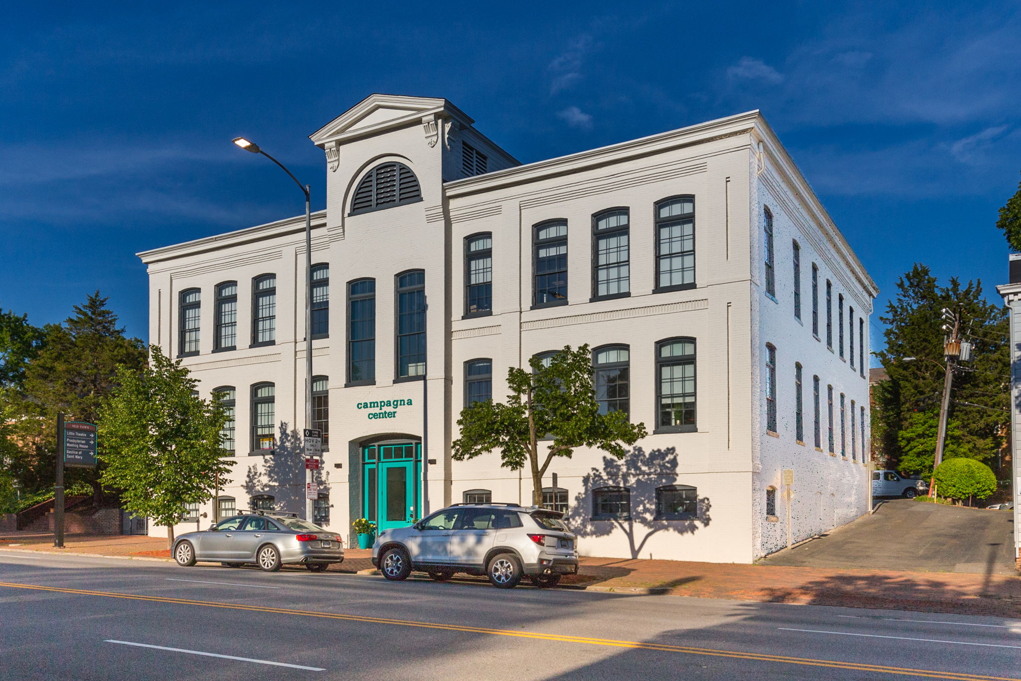 135-web-or-mls-The Campagna Center_006
