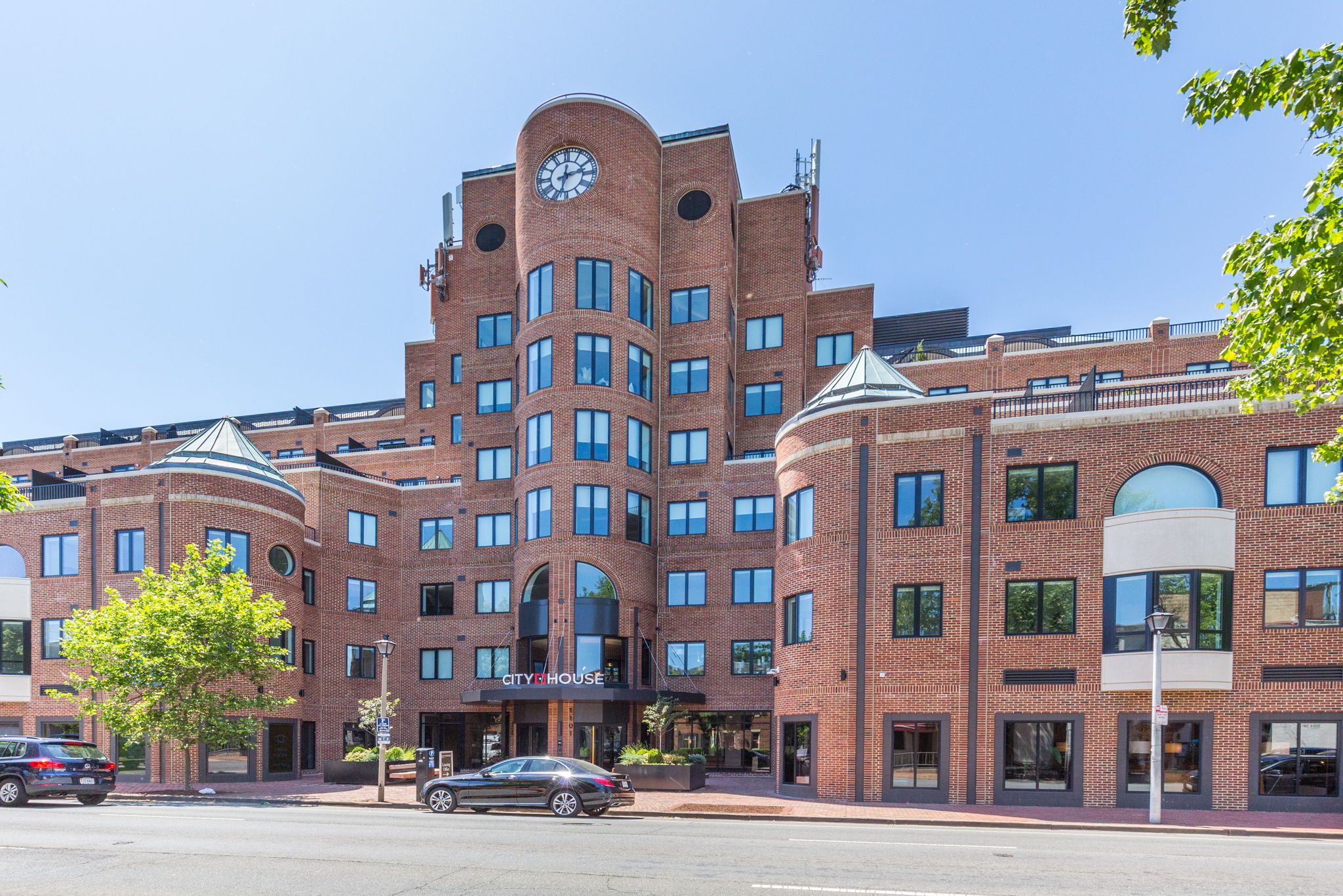 77-web-or-mls-King Street 1101_002