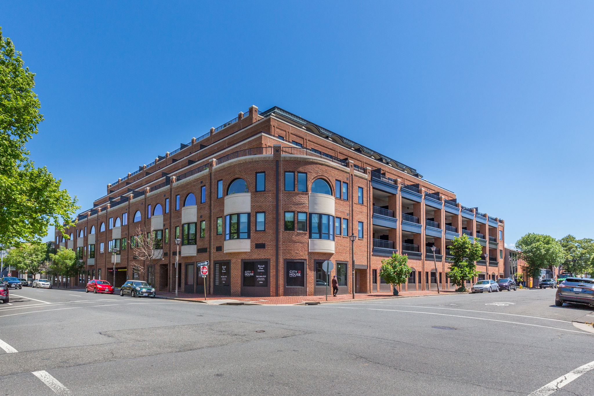86-web-or-mls-King Street 1101_011
