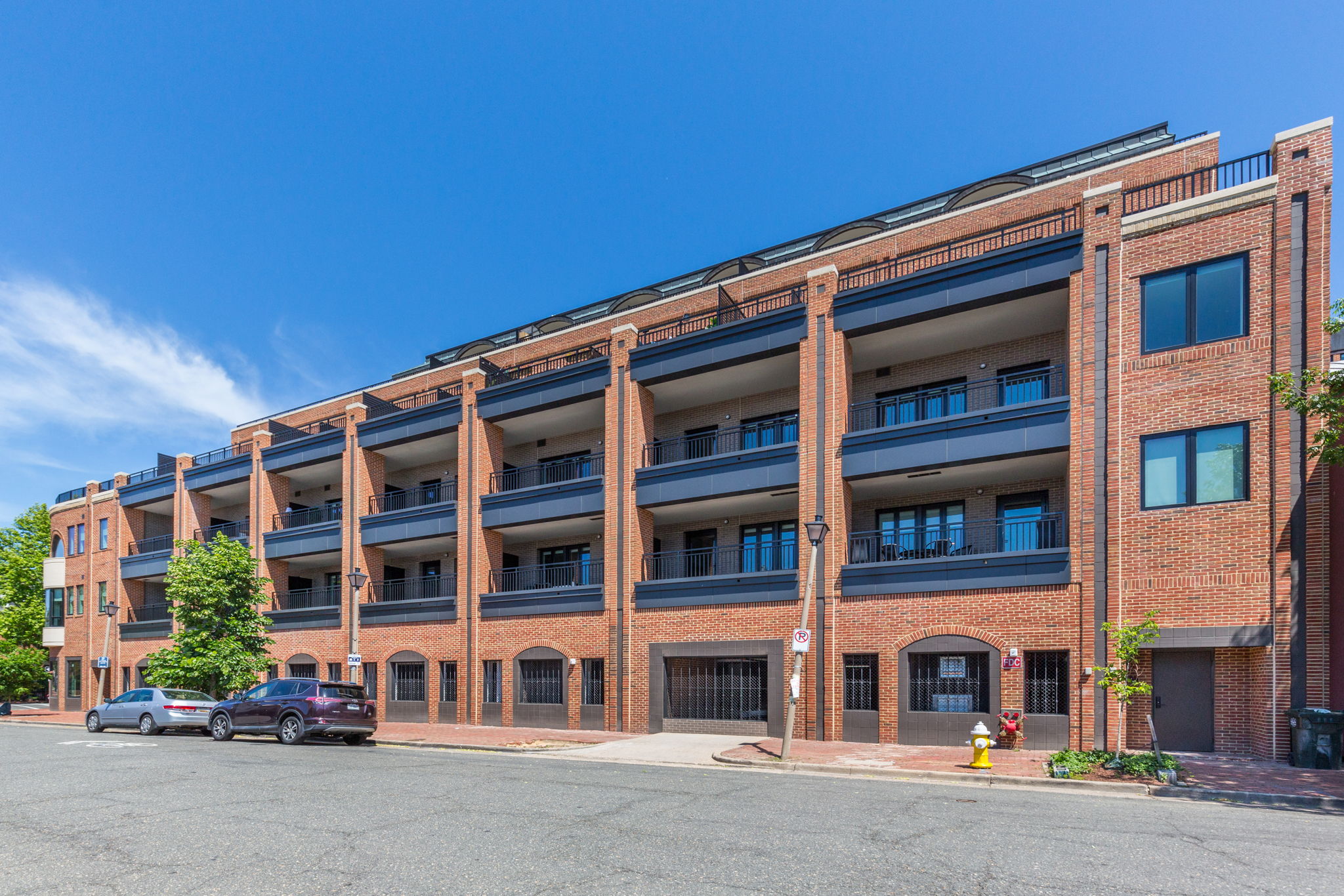 88-web-or-mls-King Street 1101_013